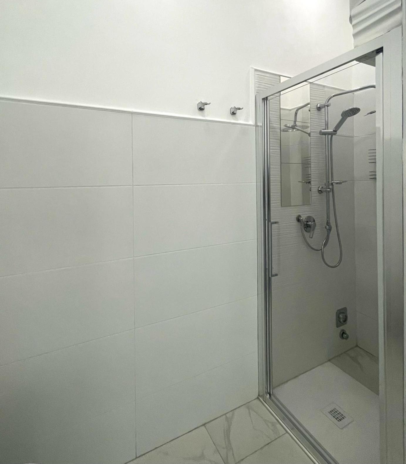Stile Libero Guest House Турин Екстер'єр фото