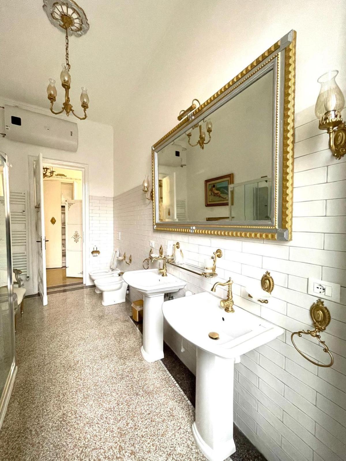Stile Libero Guest House Турин Екстер'єр фото